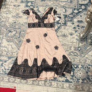 Elegant Lace Trim Women’s Dress - Pink and Black